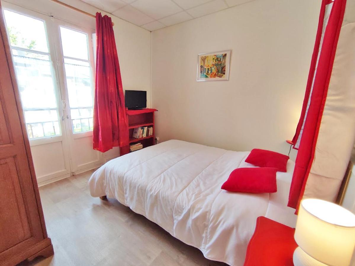 Les 3 Renards, T2 Bis, Parking, Centre Luchon, Casier A Skis, 4 Personnes Bagnères-de-Luchon Dış mekan fotoğraf